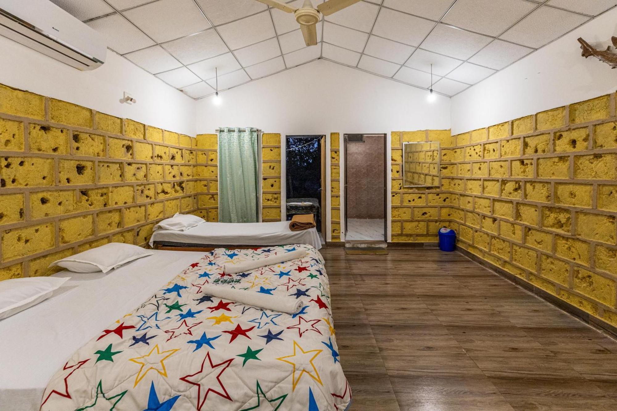 Gir County Resort 萨三吉尔 客房 照片